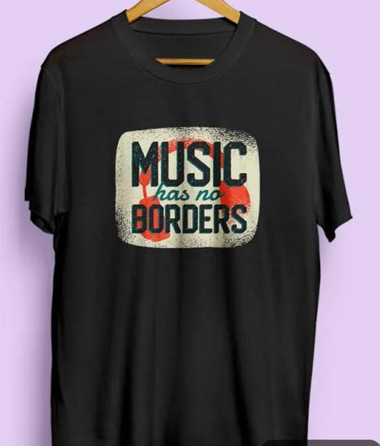 Music has no borders Tshirt